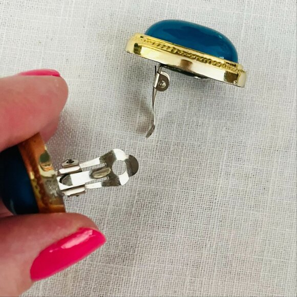 Vintage Jennifer Ashley Blue and Gold Tone Clip-On Earrings - Picture 5 of 7